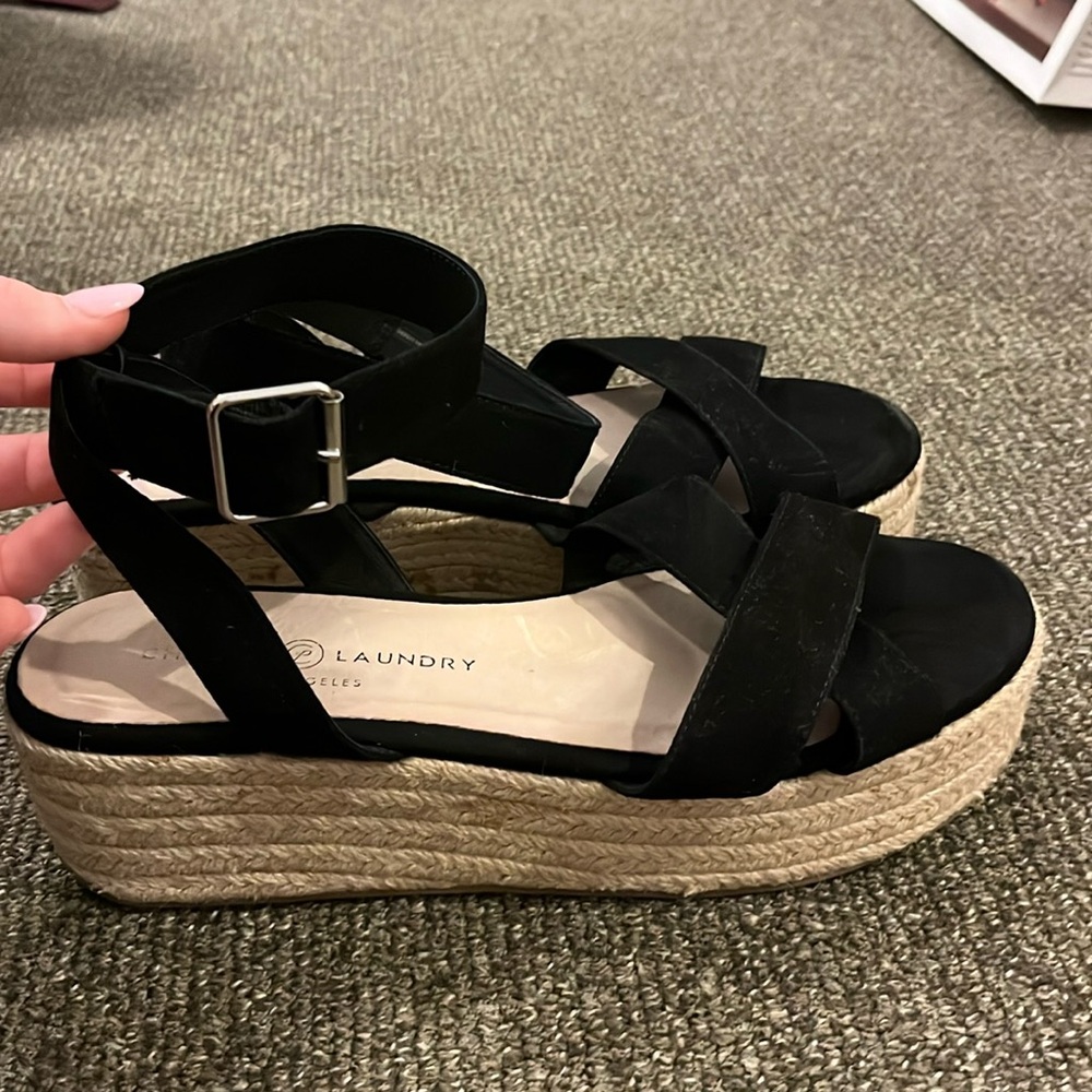 Women’s platfrom shoes - black
